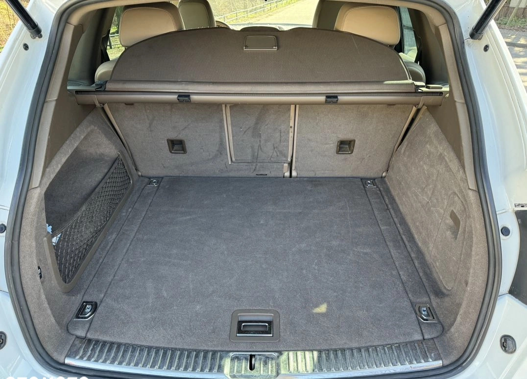 Porsche Cayenne cena 94900 przebieg: 203500, rok produkcji 2012 z Warszawa małe 154